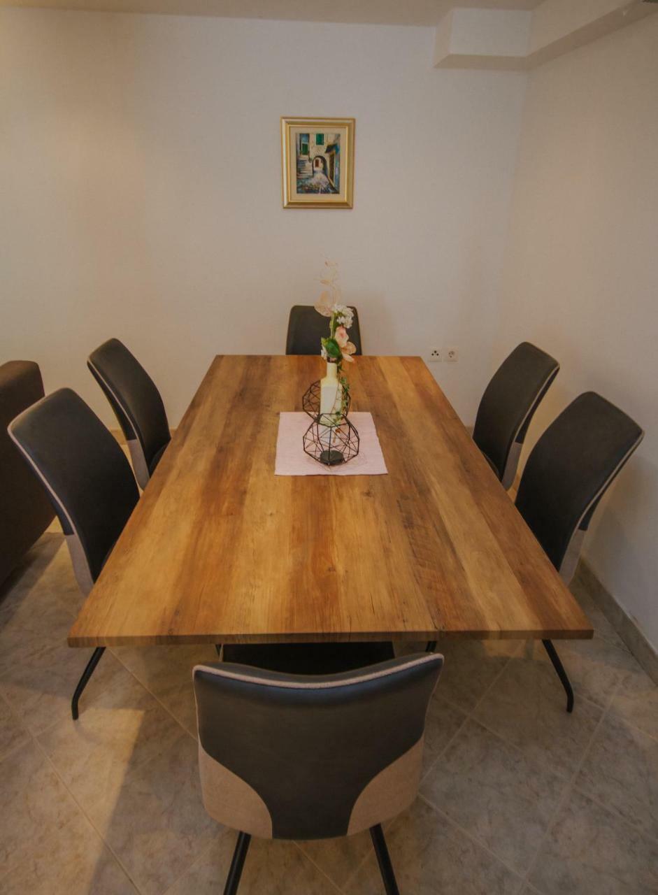 Villa Lanterna Prapatnica Екстериор снимка